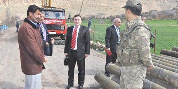 Hasankeyf Kaymakamı Taşkın'dan köy ziyaretleri