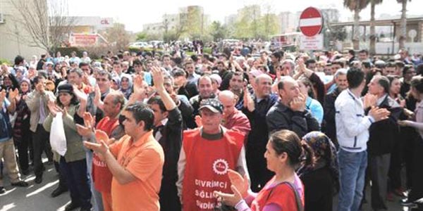 Üniversite hastanesinde taşeron protestosu