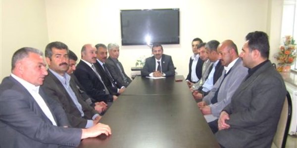 Sa�l�k-Sen 4/C'lilerin kadroya al�nmas�n� istiyor