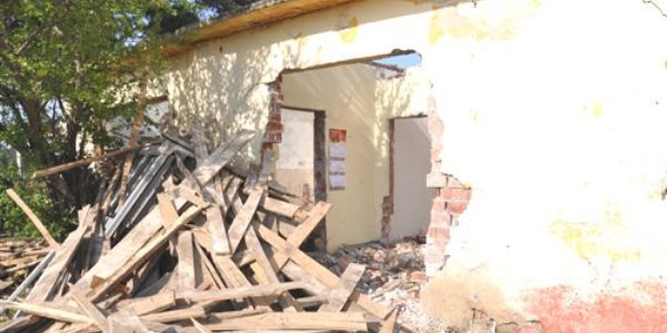 Milli E�itim tapuyu almay�nca okul elden gitti