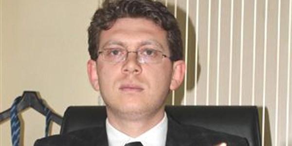 Dolandırılan 97 muvazzaf Oyak Bank'a dava açacak