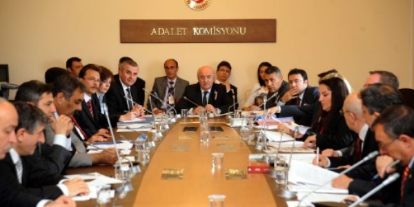 Mahkemeler ihtisaslaşıyor, 5 bin kadro ihdas ediliyor