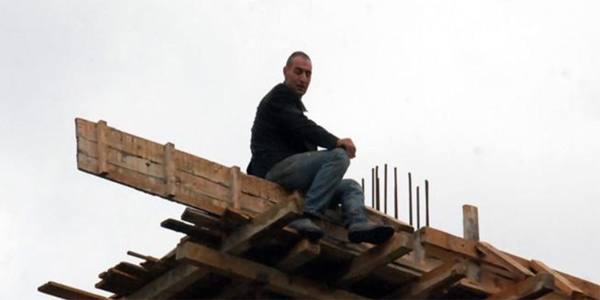 Belediye Ba�kan� intihar� �nledi
