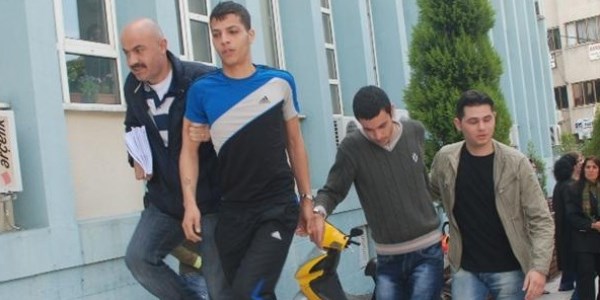 Çamura saplanan hırsızlık şüphelileri polisten kaçamadı