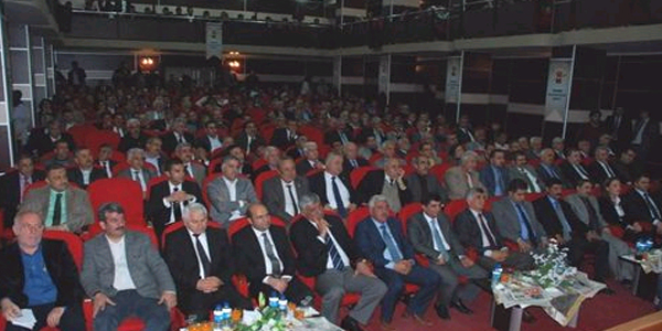 Ad�yaman'da 'Bas�n ve Demokrasi' paneline yo�un ilgi