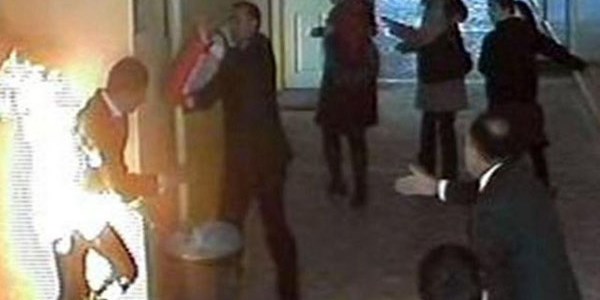 Yang�n tatbikat� s�ras�nda liseli ��renci alev topuna d�nd�!/ Video