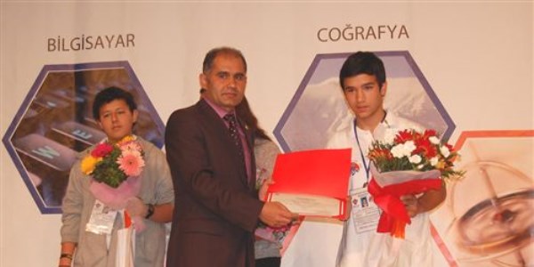 T�B�TAK proje yar��mas�n�n �d�l t�reni yap�ld�