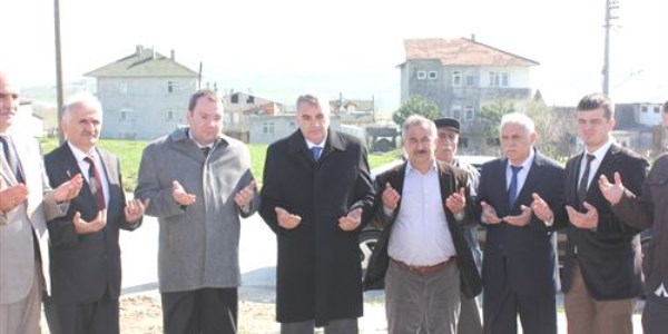 Başkan Toçoğlu Kaynarca'da Cami temeli attı