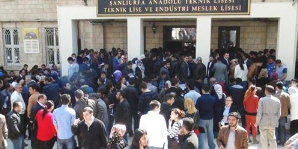 40 kişilik işe 1040 başvuru