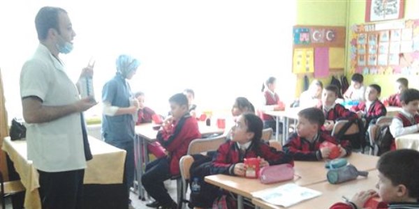 K�re'de okullarda genel sa�l�k ve di� sa�l��� taramas�