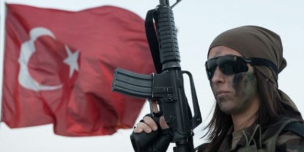 Kad�n �zel harekat��lar operasyonda