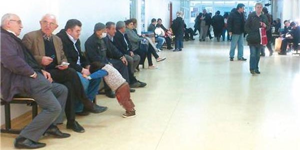 Cerrahpaşa'da 1 yıl sonrasına randevu!
