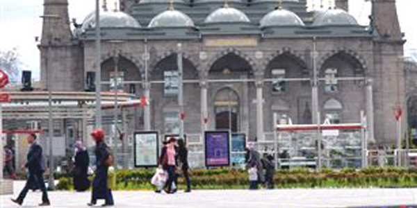 Hayırseverler, cami yaptırmada da yarışıyor