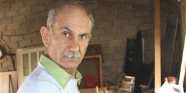 Ünlülerin sazcısından yanmayan ve ses geçirmeyen boya