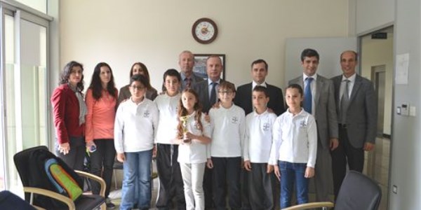 Söke satranç başarıları ile adından söz ettiriyor