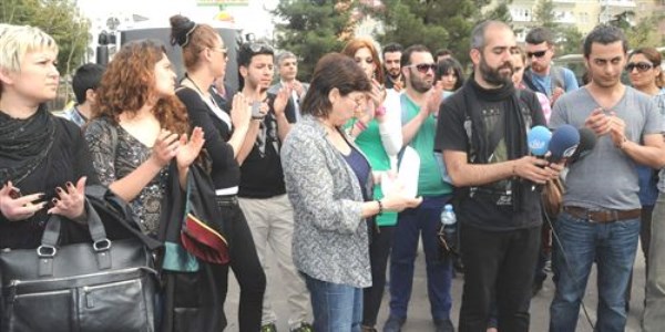 R.�. davas�nda arbede