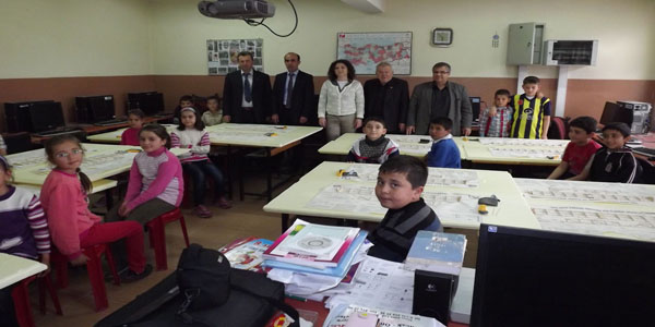 Kula'da model uçak kursu veriliyor