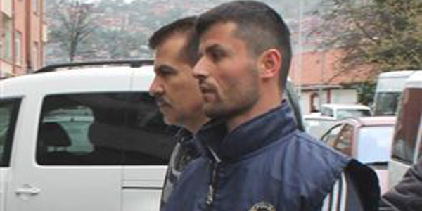 Tartıştığı arkadaşını bıçaklayarak öldürdü
