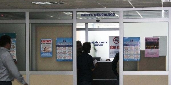 Edremit Belediyesi'ne 6'ncı dalga operasyonu