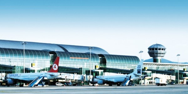 3 do�u ili bu y�l havaalan�na kavu�acak