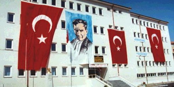 MEB acilen hizmet alanlarını belirlemelidir