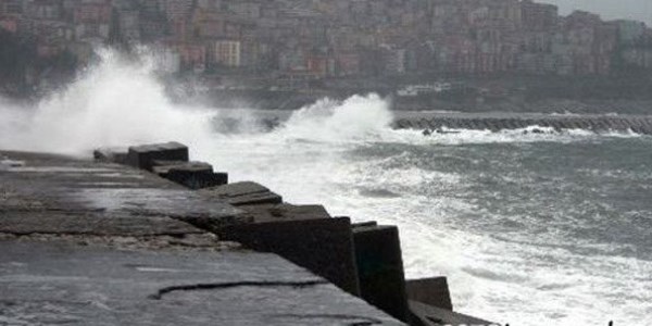 Doğu Akdeniz'de fırtına ve yağmur