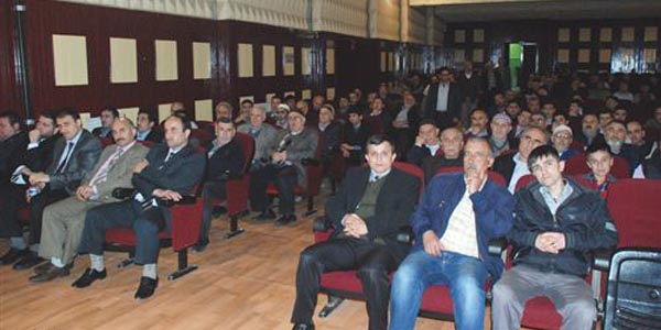 Din g�revlileri yar��t�