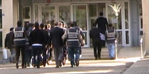 Zonguldak'ta b�y�k operasyon: 69 g�zalt�