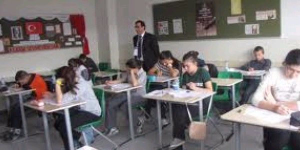 Karslı öğrenciler Kars Matematik Türkçe Olimpiyatlarında yarıştı
