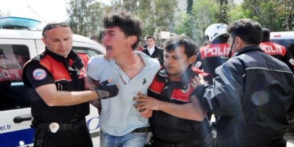 Lisede bildiri gerginliği
