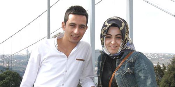 Gelin ve damat aday�na yemek kursu