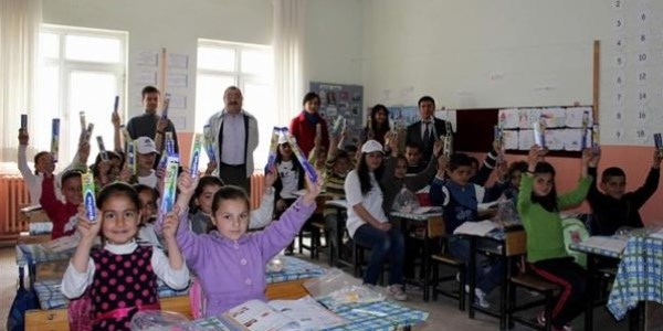 Köy okullarında kişisel bakım ve sağlık eğitimi verildi