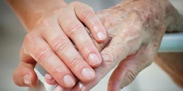 Her yıl 10 bin kişi parkinson hastası oluyor