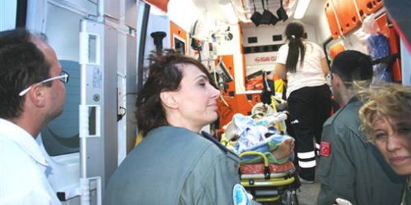 Yaralı er atak, ambulans uçakla Ankara'ya sevk edildi