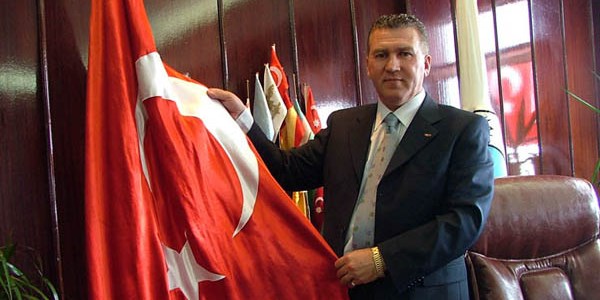 Rüşvetten mahkum olan Ak Partili belde belediye başkanı istifa etti