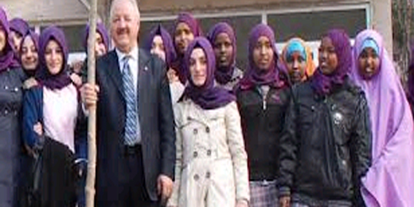 Gölcük'te İmam Hatip Lisesi'nde okuyan 2 Somalili kız 1 haftadır kayıp