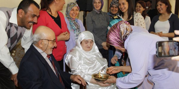 Huzurevinde ikinci bahar