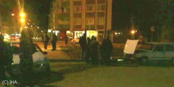 Polisten kaçan otomobil kaza yaptı: 3 yaralı