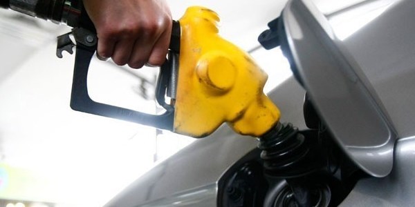 Benzin ve motorin fiyatnda yanl hesap iddias