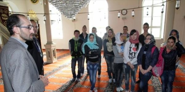 Romanyalı öğrenciler Kocaeli'yi gezdi
