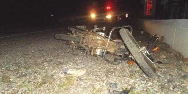 Karde�leri kaza ay�rd�