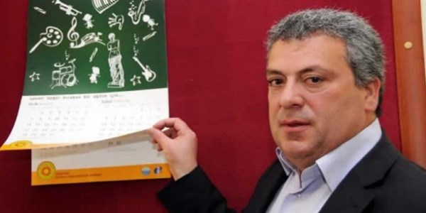 Okul m�d�r�ne 'takvim' cezas�
