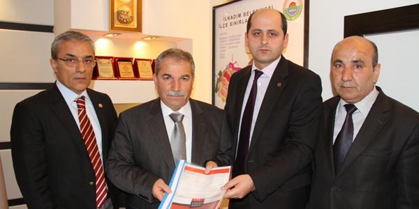 Belediye-��'ten 'ask�da ekme�e' destek