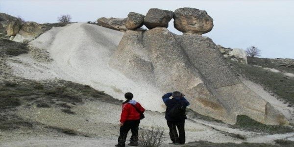 Kapadokya'yı adım adım geziyorlar