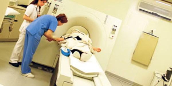 Hamile memur, r�ntgen �ekiminde �al��t�r�labilir mi?