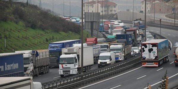 TEM Otoyolunda trafik akışı çift yönlü kesilecek