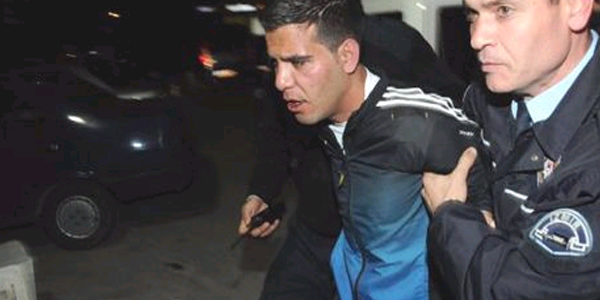 �ald��� telefondaki GPRS program� sayesinde yakaland�