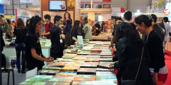İzmir kitap fuarı açıldı