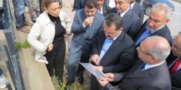 Bakan Ergin, cezaevi ve adliye sarayı arsalarında inceleme yaptı