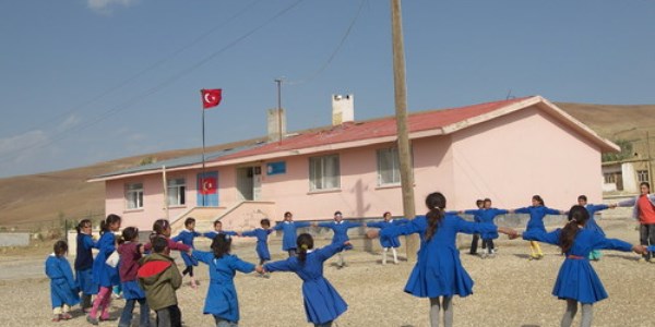 Hakkari; okulların hizmet alanları ve hizmet puanlarını belirledi
